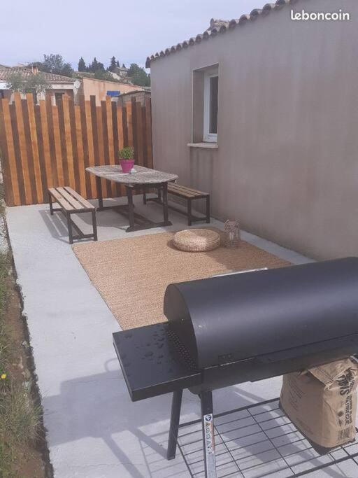 Agreable Petite Maison Vagnas Exterior foto